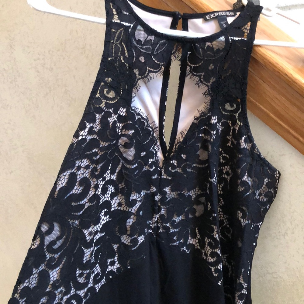 Express Dress - Picture 2 of 4